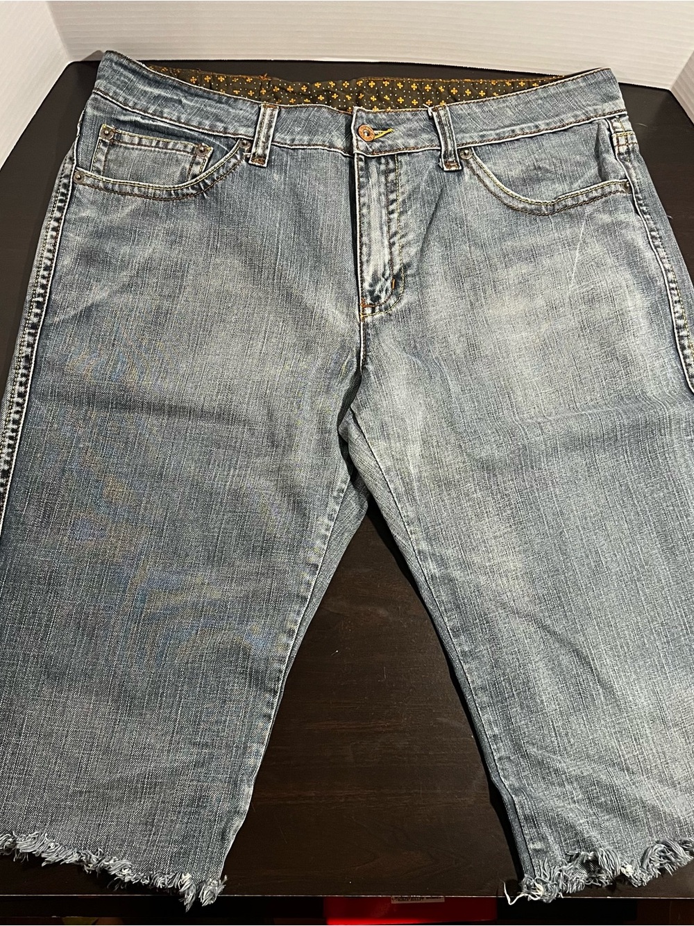 Buffalo David Bitton Mens Denim Cut Off Shorts Jorts Raw Hem Size 38 Distressed